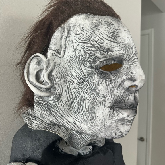 Michael Myers, Jumpsuit & Mask, Adult Plus Size 2x in GREAT Condition - Picture 6 of 6
